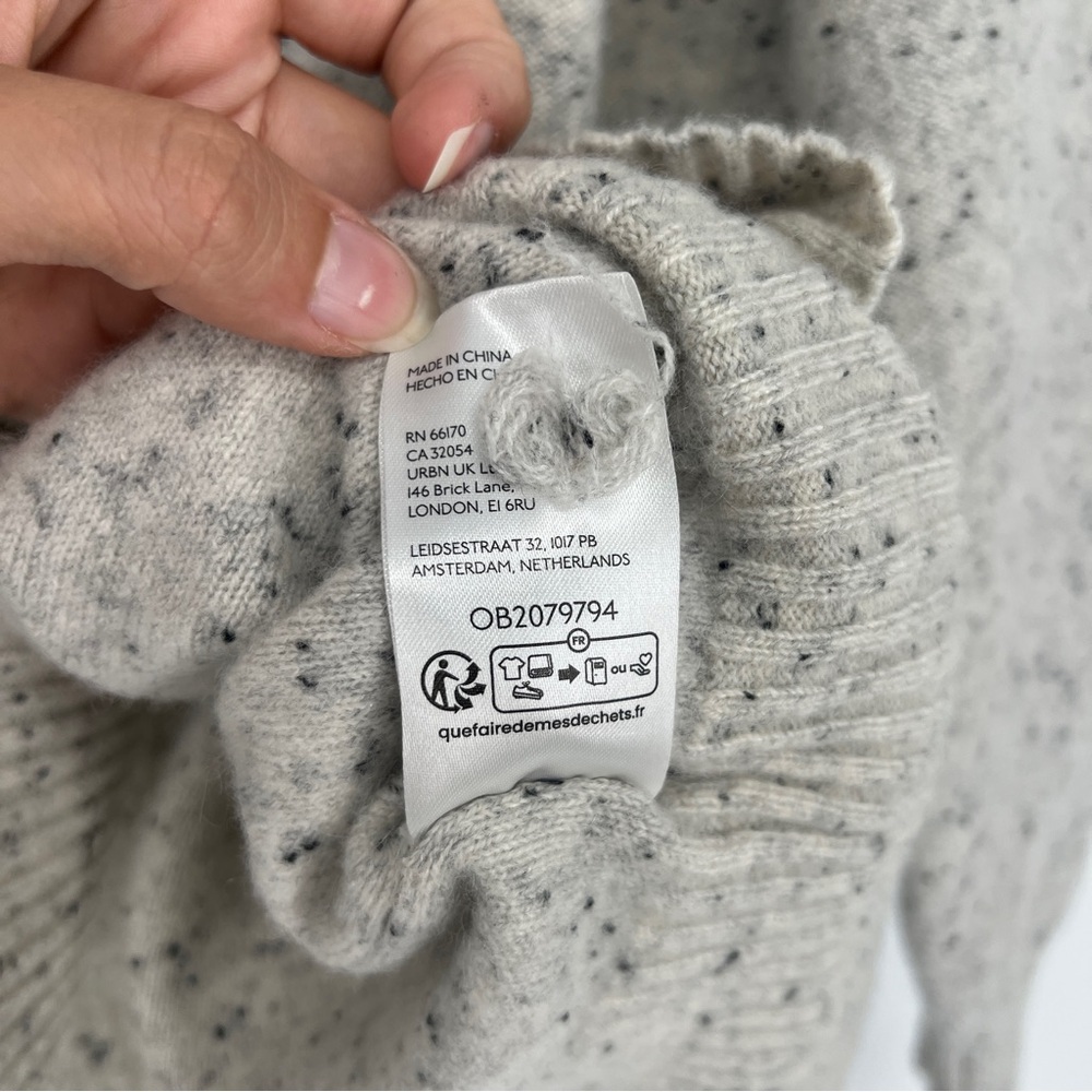 Pilcro 100% Cashmere Grey Star Mock Neck Prep Lightweight Knit Pullover Sweater - Picture 4 of 7